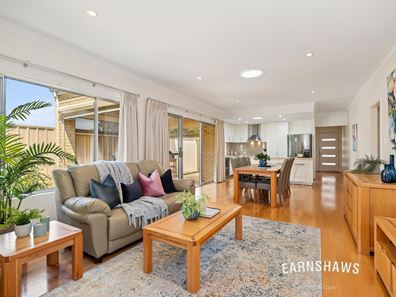 9/6 Greenmount Rise, Greenmount WA 6056