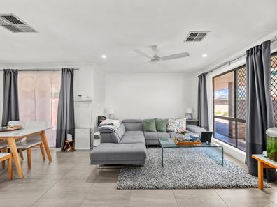 43 Dealy Close, Cannington WA 6107