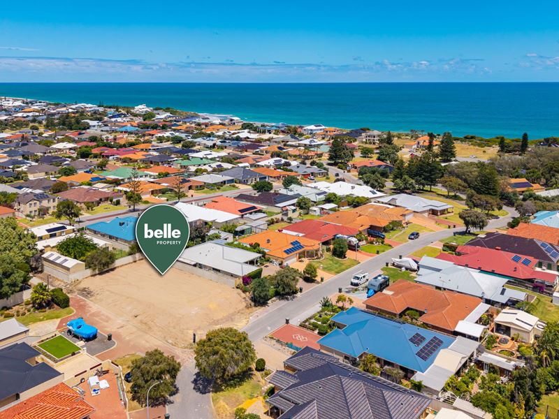 52 Paradise Circuit, Halls Head