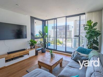 303/17 Freeman Loop, North Fremantle WA 6159