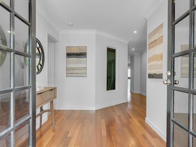 20 Turkich Parade, Aveley WA 6069