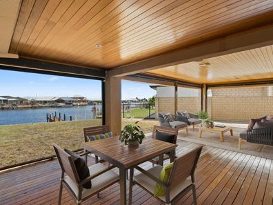 110 Murray Waters Boulevard, South Yunderup WA 6208