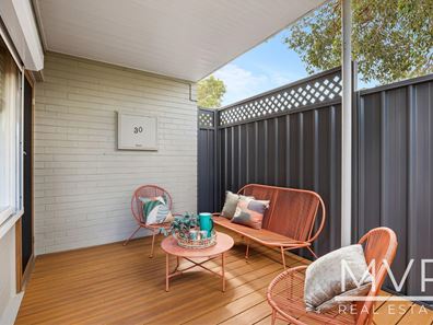 30 Williams Road, Coolbellup WA 6163