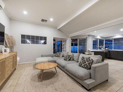 23 St Pierre Circuit, Currambine WA 6028