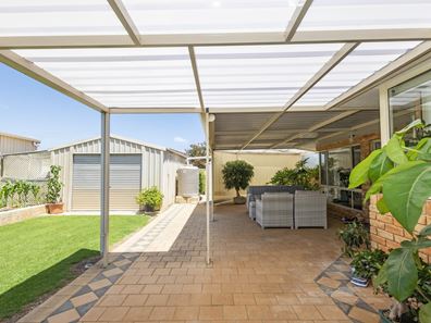 4 Curlew Place, Jurien Bay WA 6516