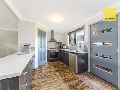 15 Hitchcock Drive, Nannup WA 6275