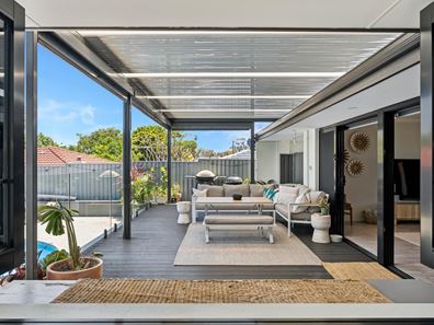 124 Blackall Drive, Greenwood WA 6024