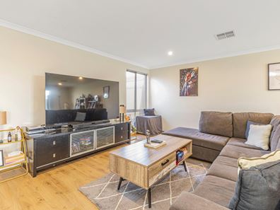 21 Imlay Road, Brabham WA 6055