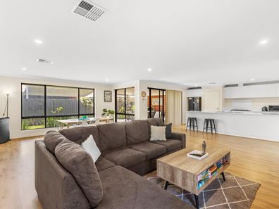 21 Imlay Road, Brabham WA 6055