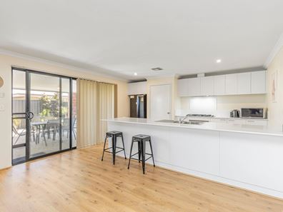 21 Imlay Road, Brabham WA 6055