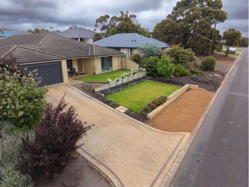 34-36 Ingoldby Street, Mount Barker