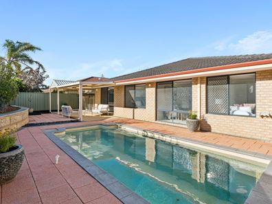 12 Namoi Turn, Merriwa WA 6030