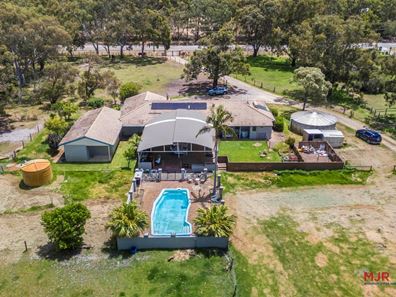 256 Hopkinson Road, Darling Downs WA 6122