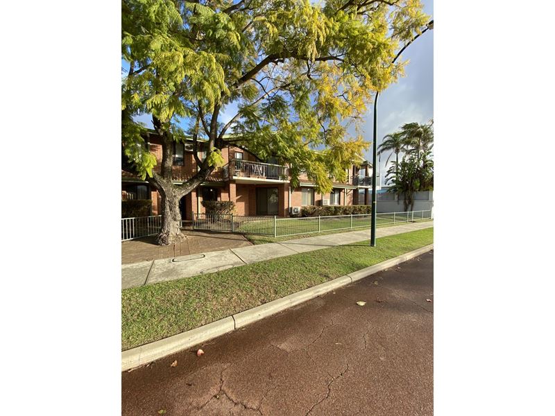 4/1 Mary Street, Como