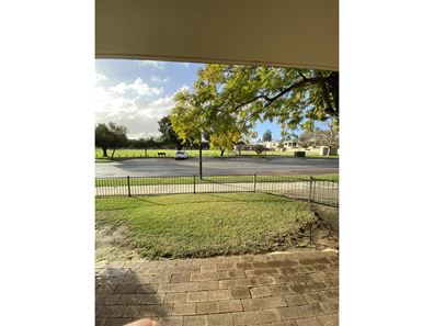 4/1 Mary Street, Como WA 6152