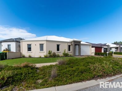 32 Elsbury Approach, Clarkson WA 6030