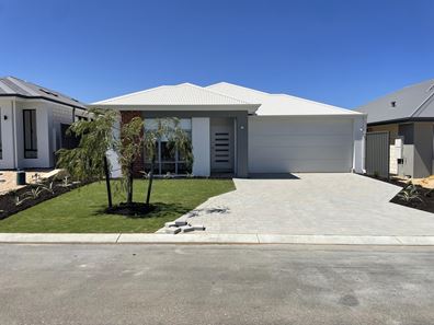 65 Capistrano Way, Madora Bay WA 6210