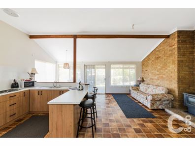 5 Keedes Court, Parmelia WA 6167