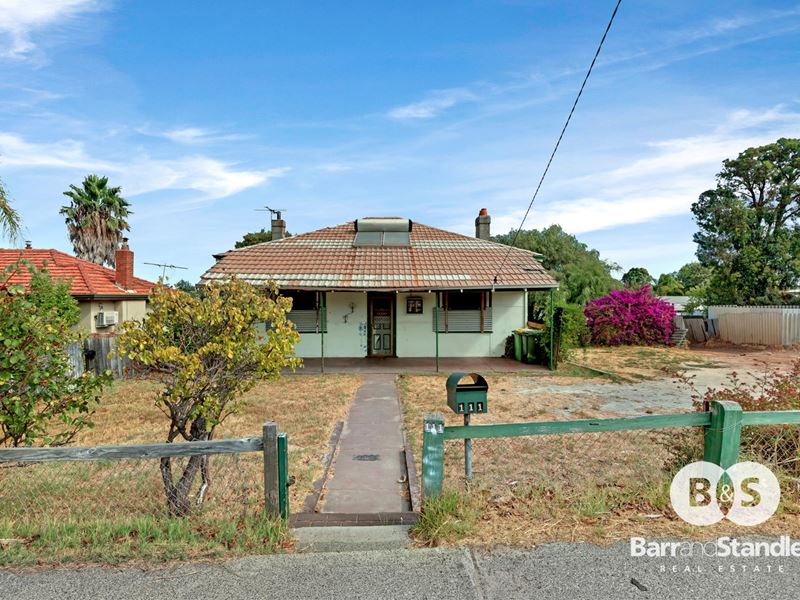 111 Deakin Street, Collie WA 6225