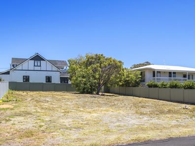 16 Thelma Street, Augusta WA 6290