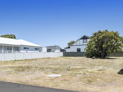 16 Thelma Street, Augusta WA 6290