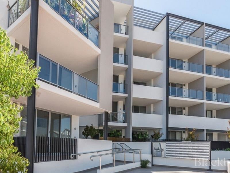 211/18 Atkinson Street, Subiaco