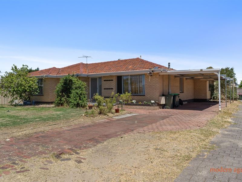 18 Linthorne Way, Balga WA 6061