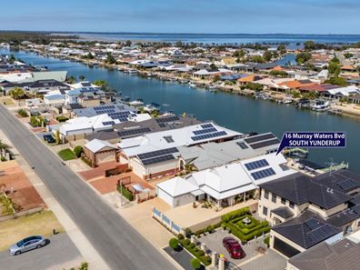 16 Murray Waters Boulevard, South Yunderup WA 6208