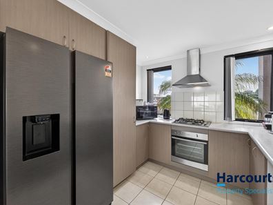 258 Amherst Road, Canning Vale WA 6155