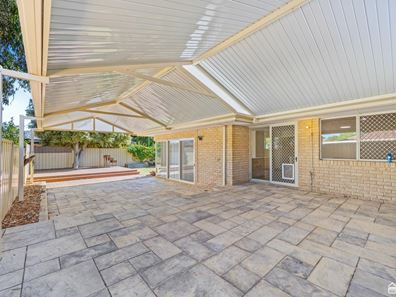51 Inverness Circle, Camillo WA 6111