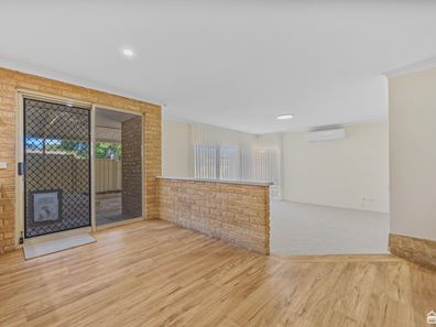 51 Inverness Circle, Camillo WA 6111
