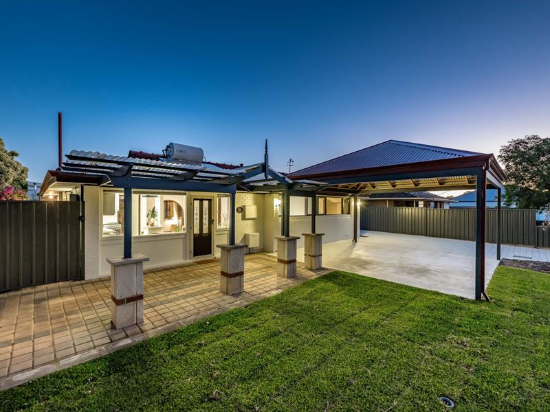 70 Camberwarra Drive, Craigie WA 6025