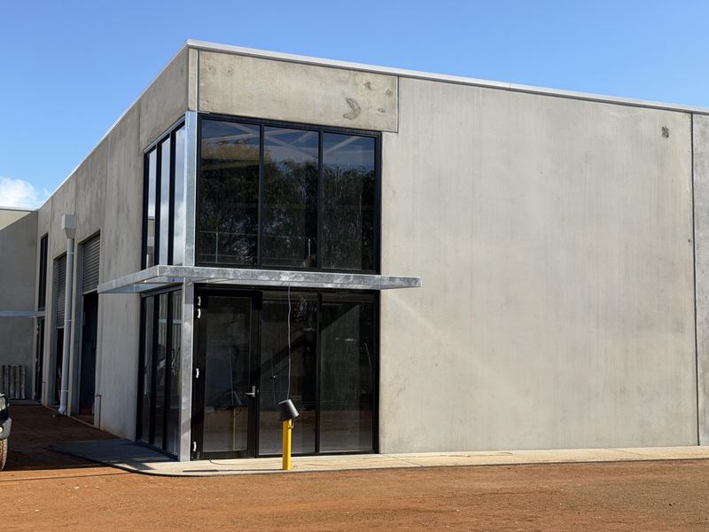 2/10 Bradman Street, Busselton WA 6280