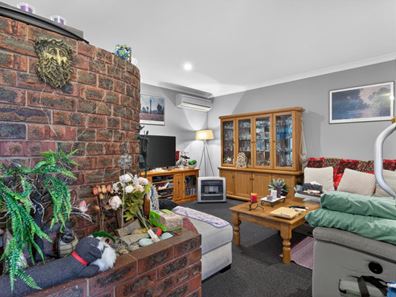 28 Newell Place, Cooloongup WA 6168