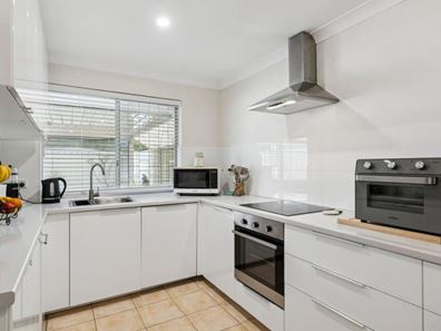 32A Chadstone Road, Craigie WA 6025