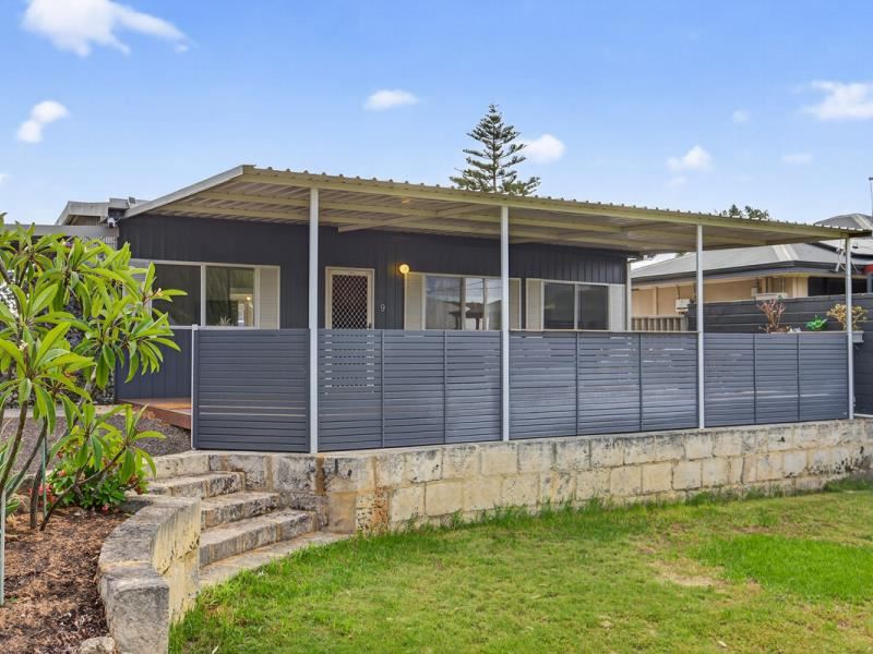 9 Wooleen Street, Golden Bay WA 6174