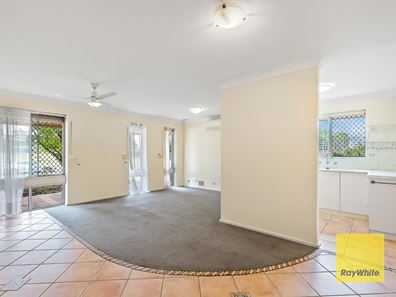 45 Huggins Road, Thornlie WA 6108