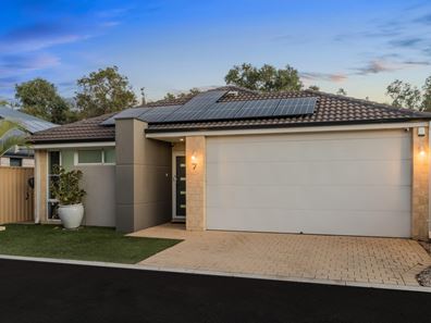 7 Wurdo Lane, Byford WA 6122