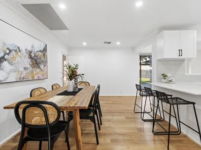32 Poynter Drive, Duncraig WA 6023