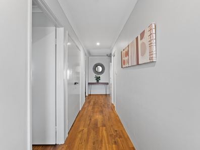 23 Cooralya Avenue, Golden Bay WA 6174