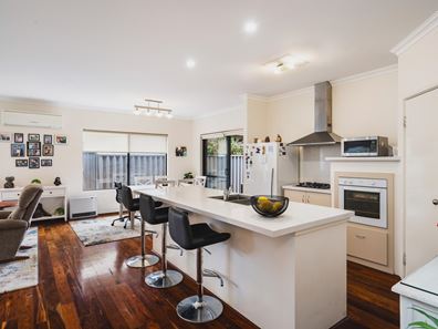 32A Jolliffe Street, West Busselton WA 6280
