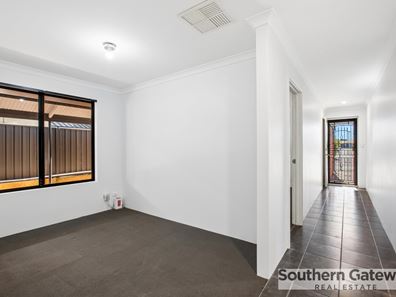 11 Ingarfield Green, Baldivis WA 6171
