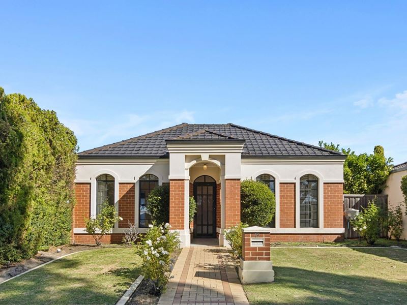 19 Mirimas Court, Ellenbrook WA 6069