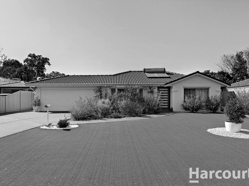 7 St James Place, Greenfields