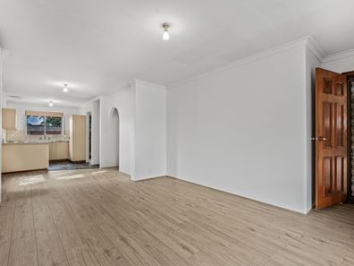 10/11 Gibson Court, Morley WA 6062