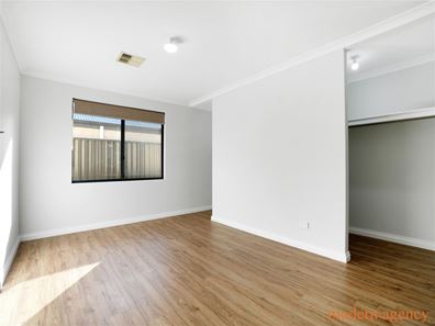 9 Kiev Place, Dayton WA 6055