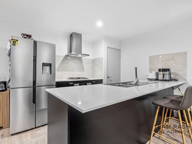 38 Havant Way, Wellard WA 6170