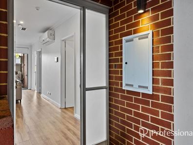 5/138 Morrison Road, Midland WA 6056