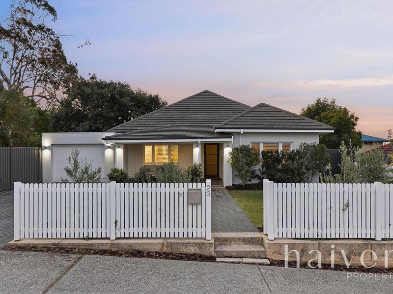 23 Kitchener Road, Melville WA 6156