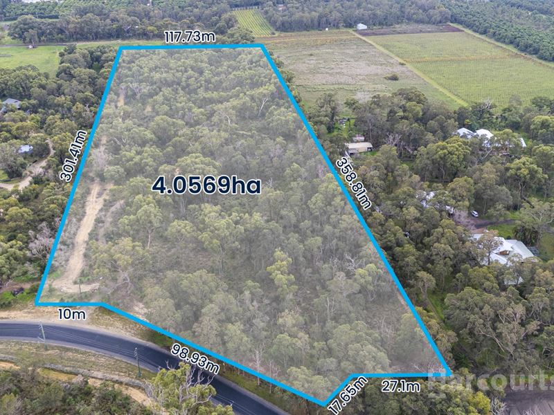 318 Karoborup Road, Carabooda WA 6033
